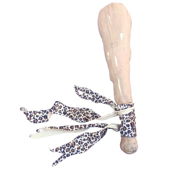 Caveman Costume Men Size Medium 36-42 (Tunic, Wig, Club, Shoe Covers) Halloween - Picture 9 of 14